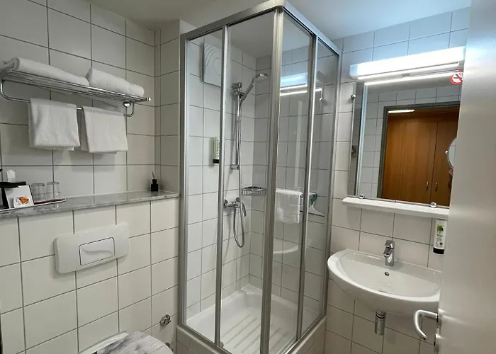 Parkhotel Marzahn فندق 3*