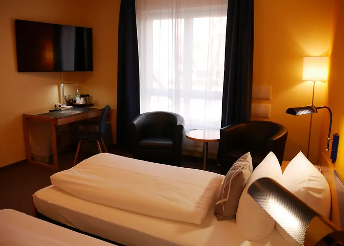 فندق Parkhotel Marzahn 3*