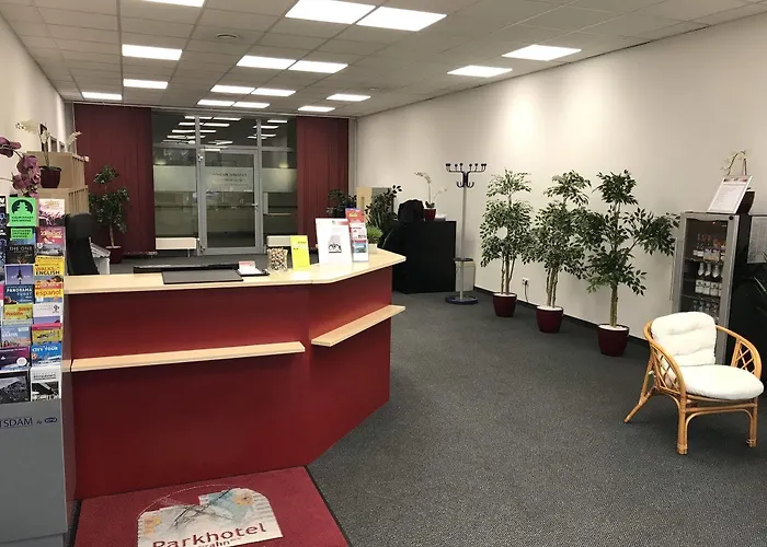 Parkhotel Marzahn 3* برلين