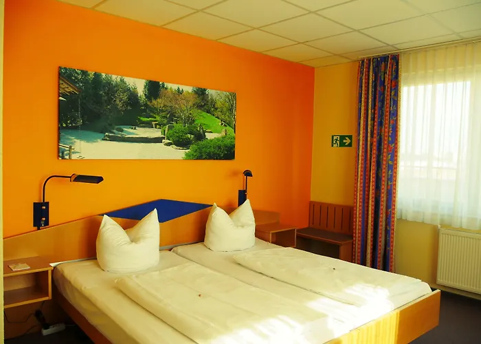 Parkhotel Marzahn فندق 3*