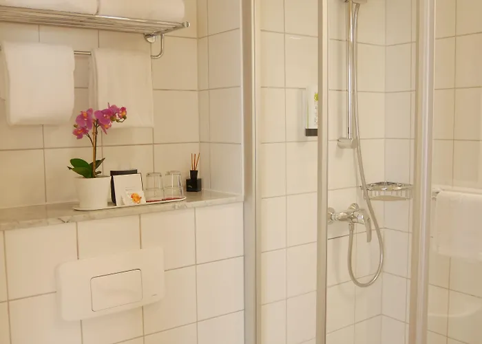 Отель Parkhotel Marzahn 3*