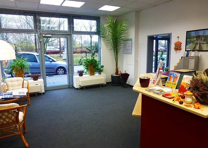 Parkhotel Marzahn فندق 3*