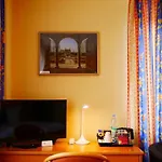 Parkhotel Marzahn 3*