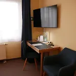 Parkhotel Marzahn Hotel 3*