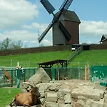 Parkhotel Marzahn Hotel 3*