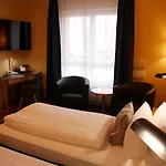 Hotel Parkhotel Marzahn 3*
